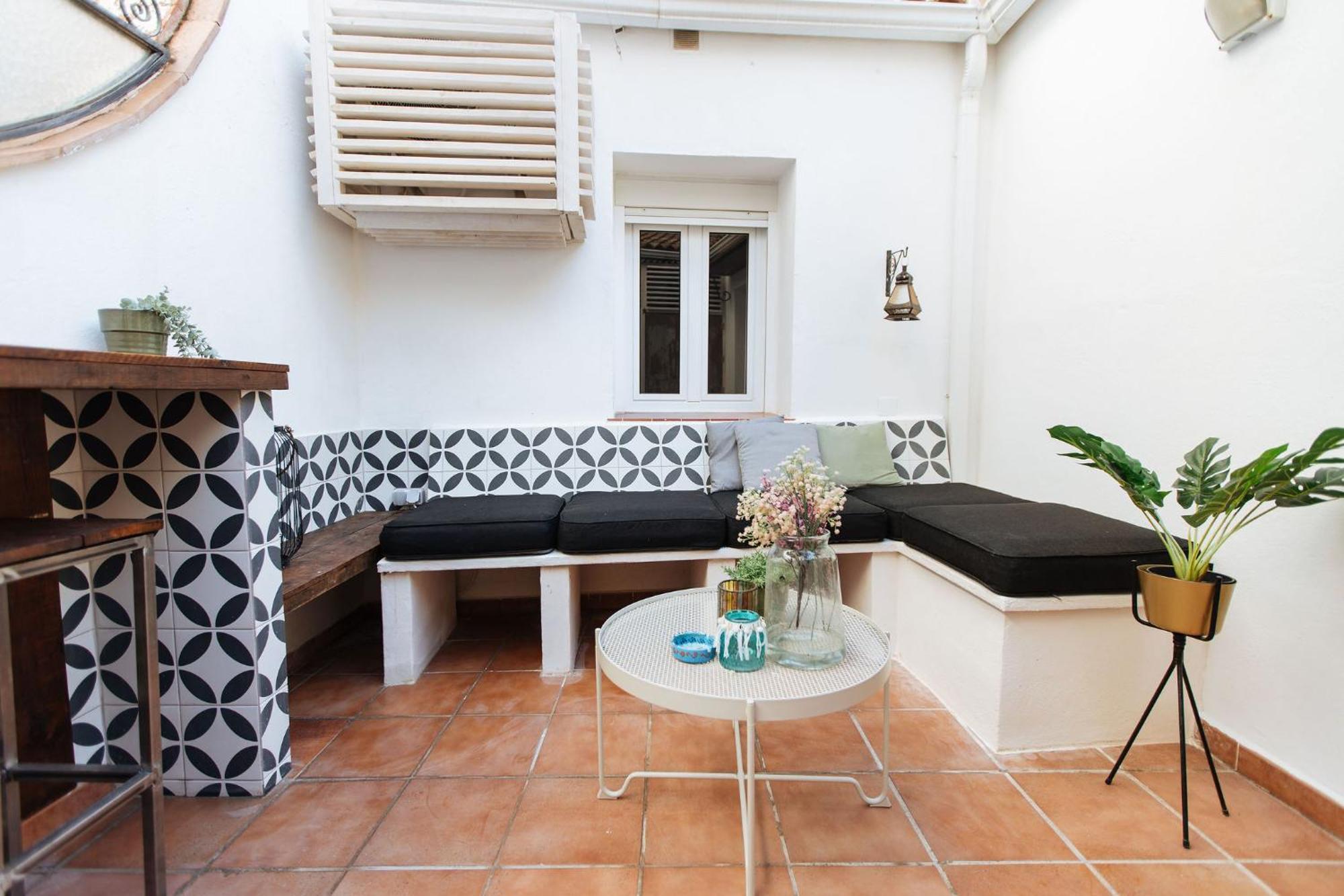 Casa Riad Met Prive Patio مالقة المظهر الخارجي الصورة